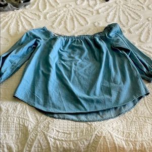 Vineyard Vines off shoulder Jean top